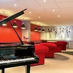 Mercure 4*