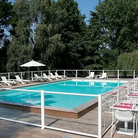 Mercure Hotel 4*