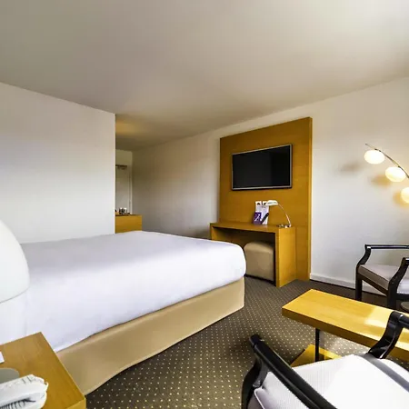 Mercure 4*