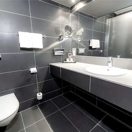 Mercure Hotel 4*