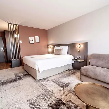 Mercure 4*